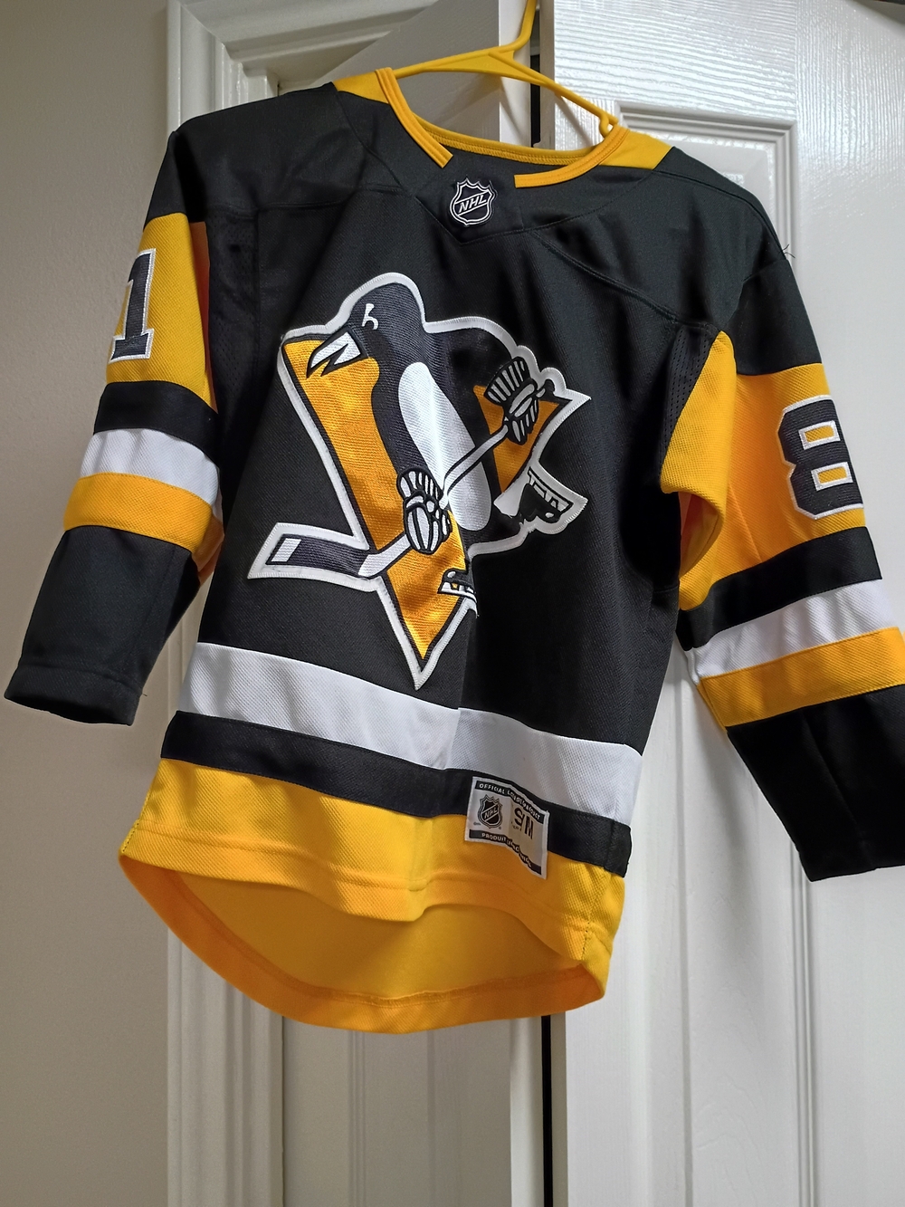 Boys Youth  NHL Jersey Label